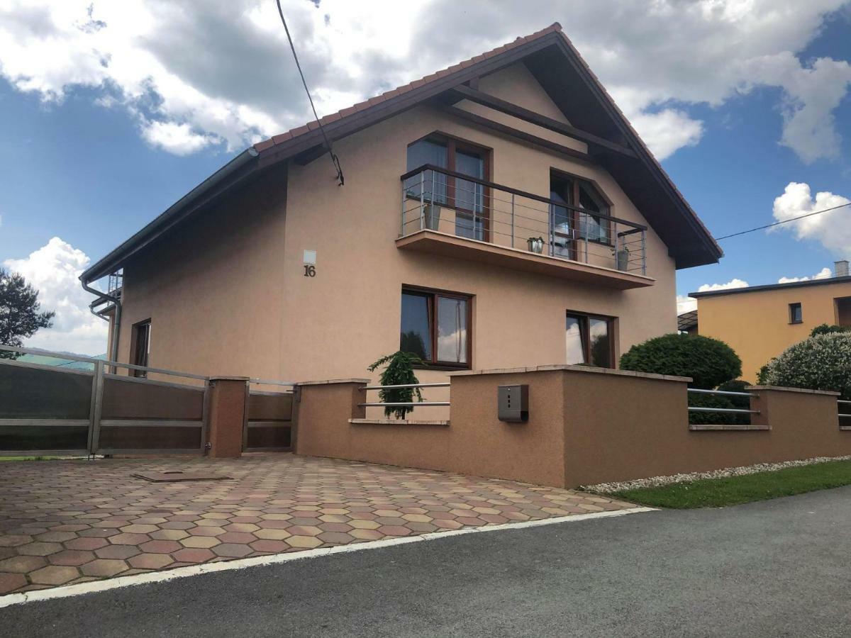 Ladislav Apartment Spisske Vlachy Exterior foto